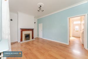 Dining Room- click for photo gallery